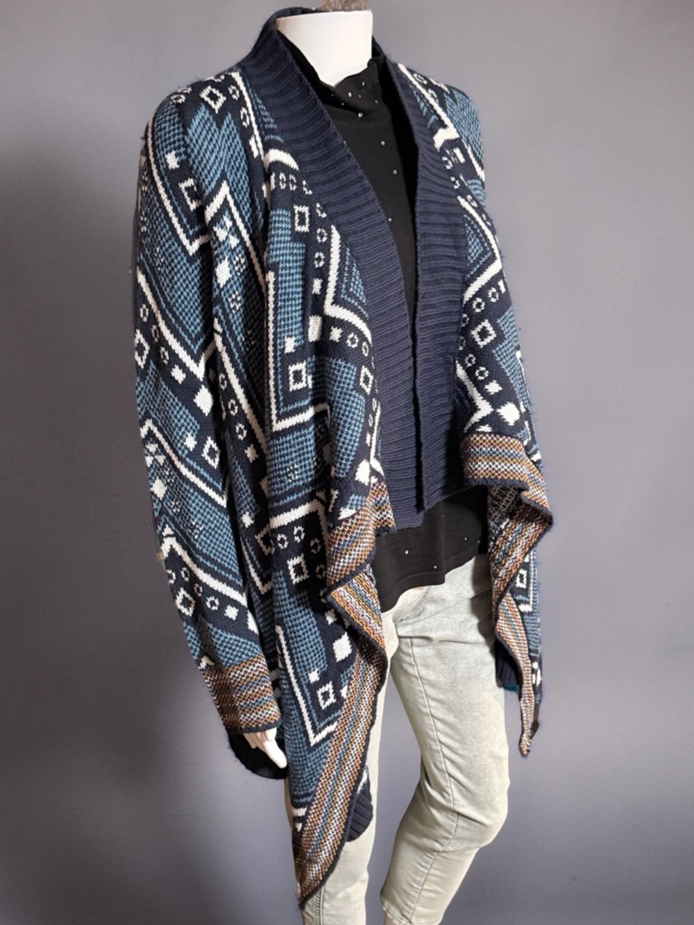 Pink Rose Geometric Open Front Cardigan – Blue Knit Size S